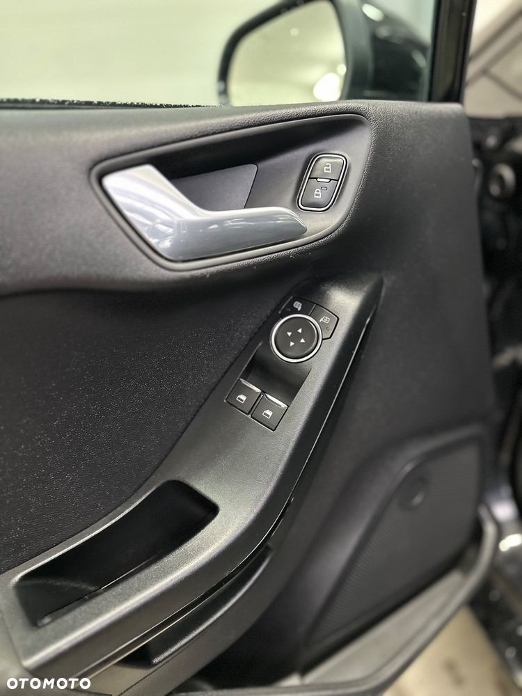 Ford Fiesta 1.0 EcoBoost S&S COOL&CONNECT - 15