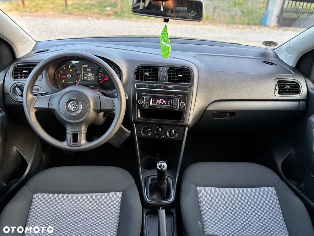 Volkswagen Polo - 13