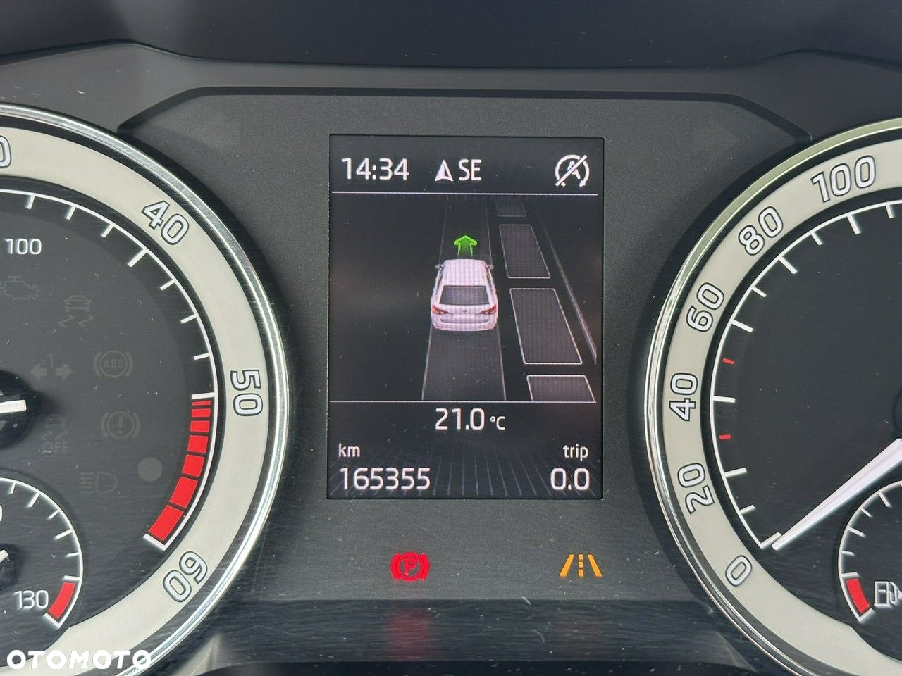 Skoda Superb Combi 2.0 TDI DSG L&K - 22