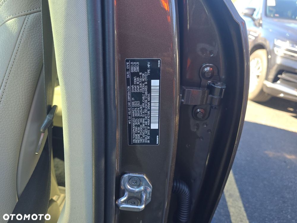 Volvo XC 90 T6 AWD Geartronic Momentum - 23