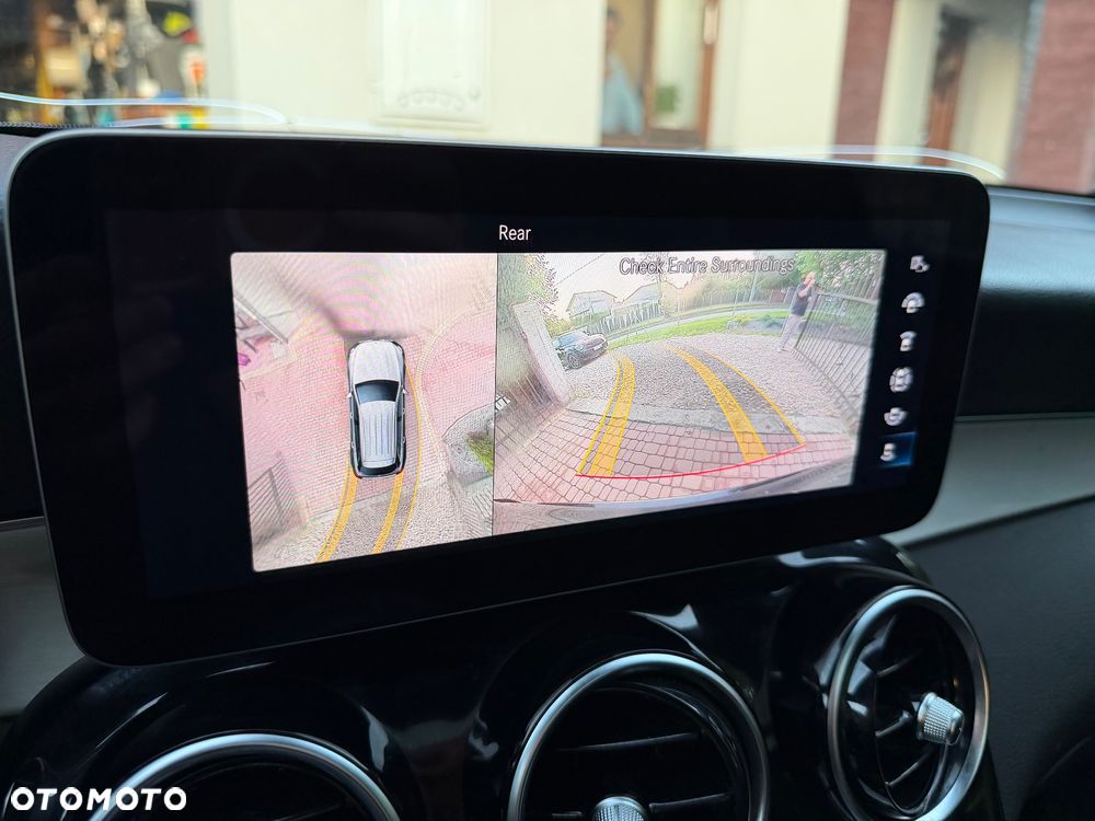 Mercedes-Benz GLC 300 4Matic 9G-TRONIC - 39