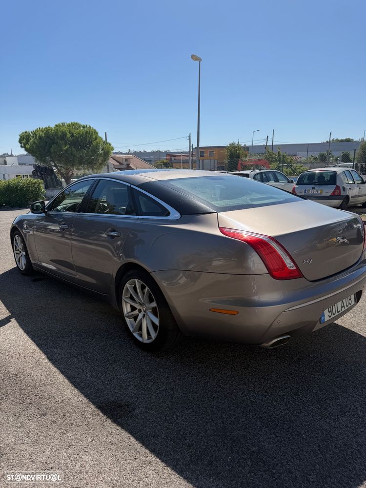 Jaguar XJ 3.0 D V6 Luxury - 5