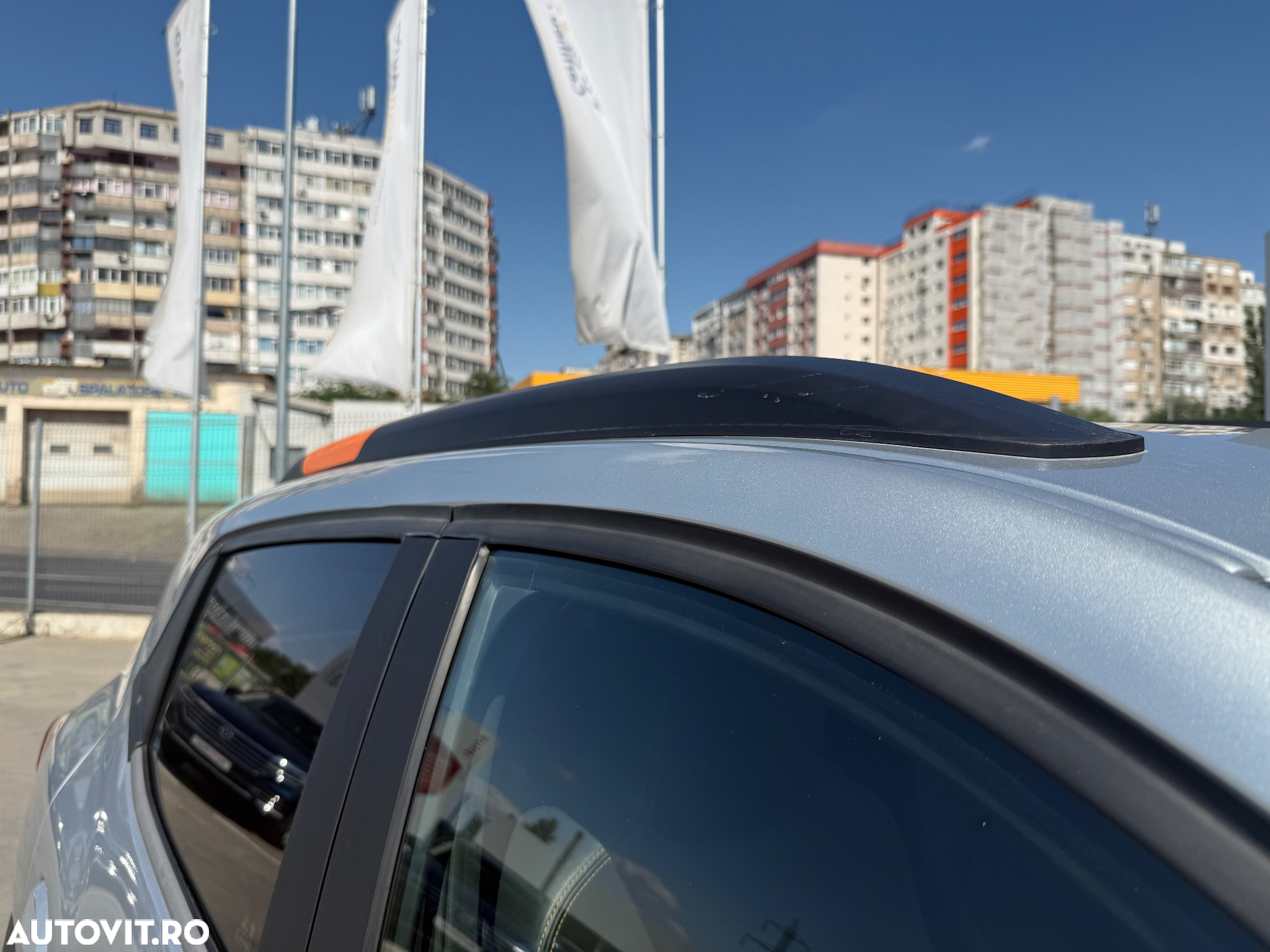 Dacia Spring Expression - 11