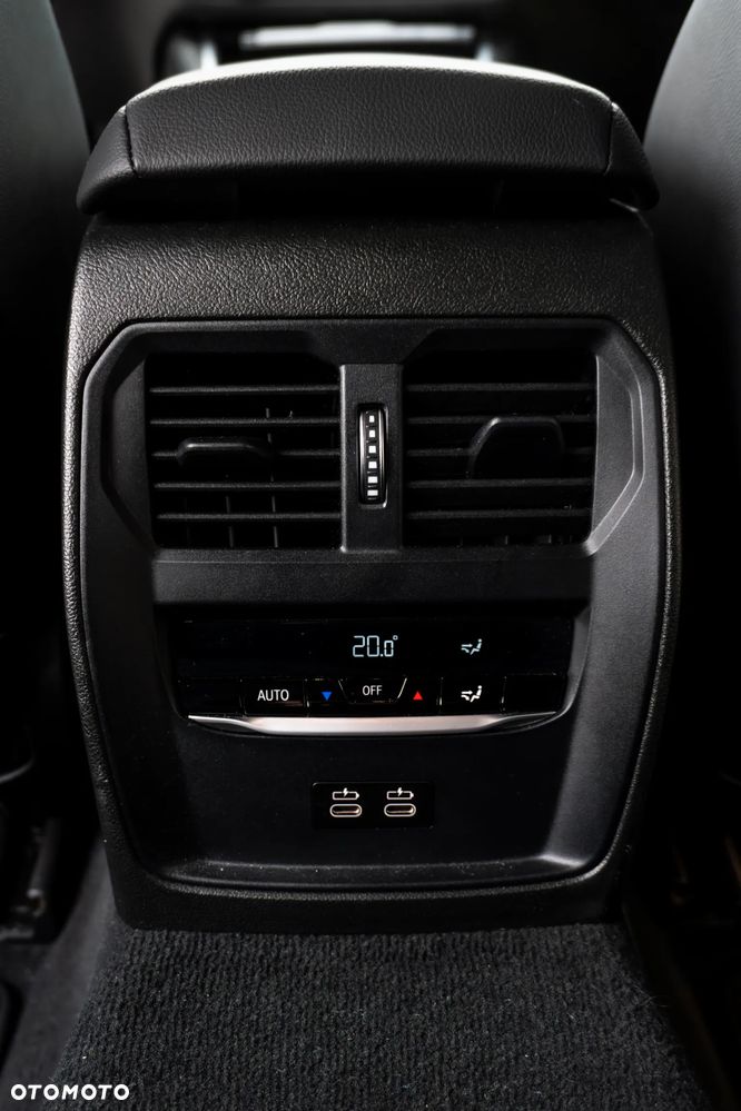 BMW Seria 3 - 17