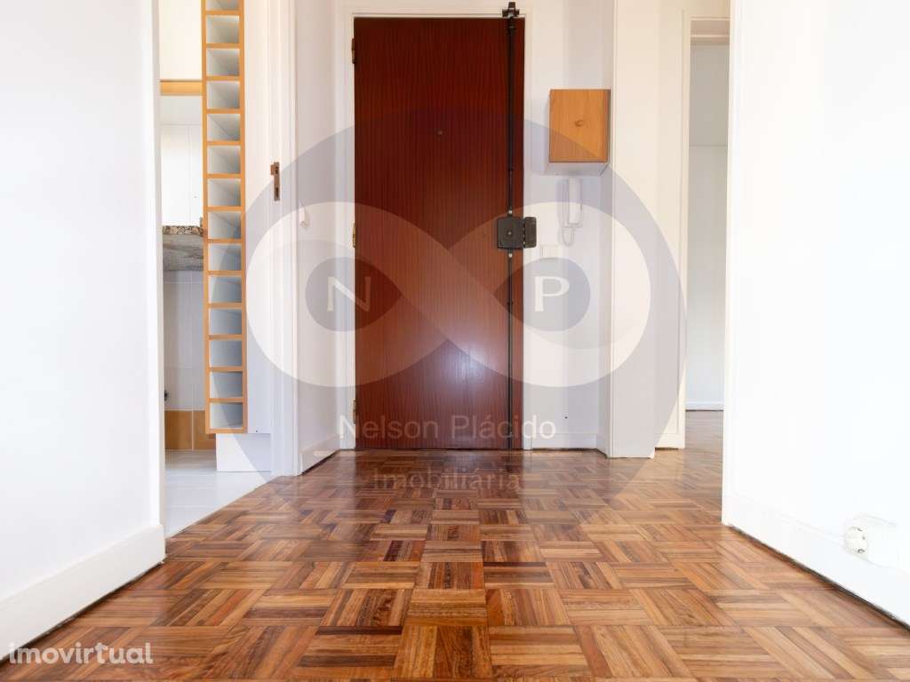 Apartamento T3 (4 assoalhadas) em Santo António dos Cavaleiros, com... - Grande imagem: 2/19