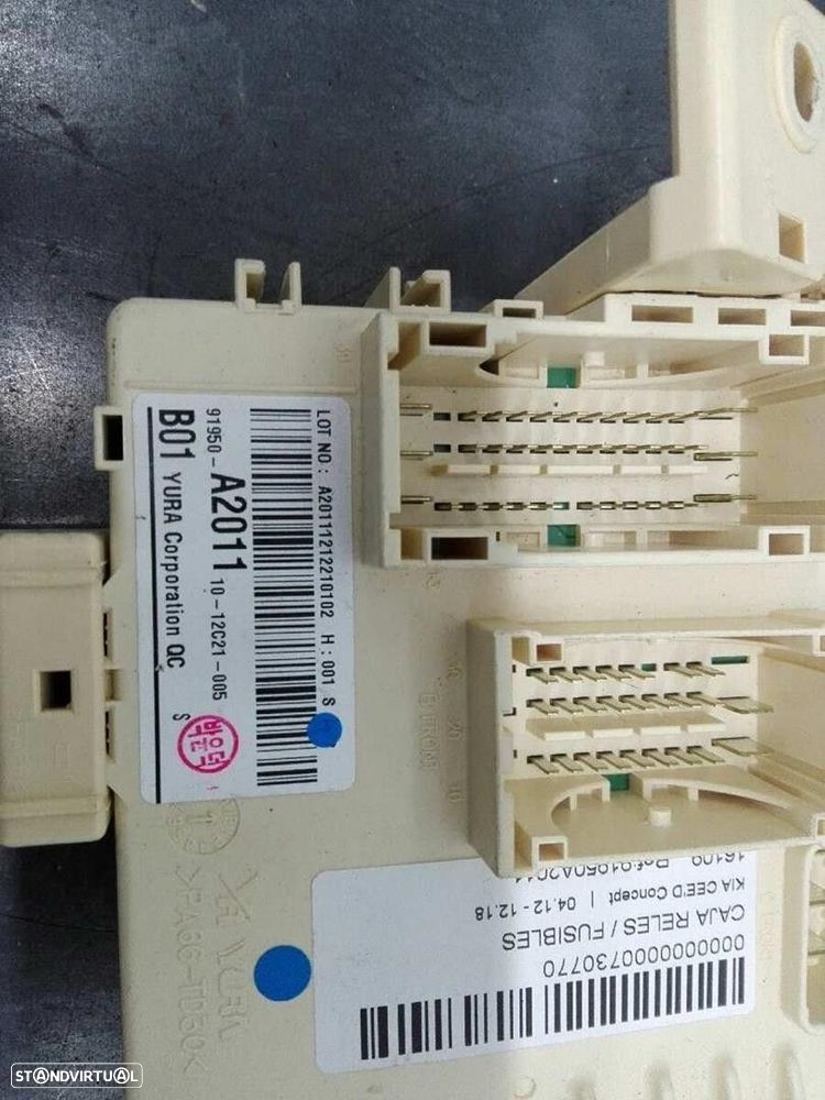 CAIXA RELÉS / FUSÍVEIS KIA CEED 2013 -91950A2011 - 3