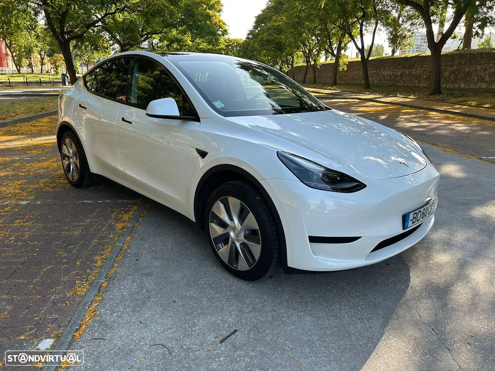 Tesla Model Y Tração Traseira - 2