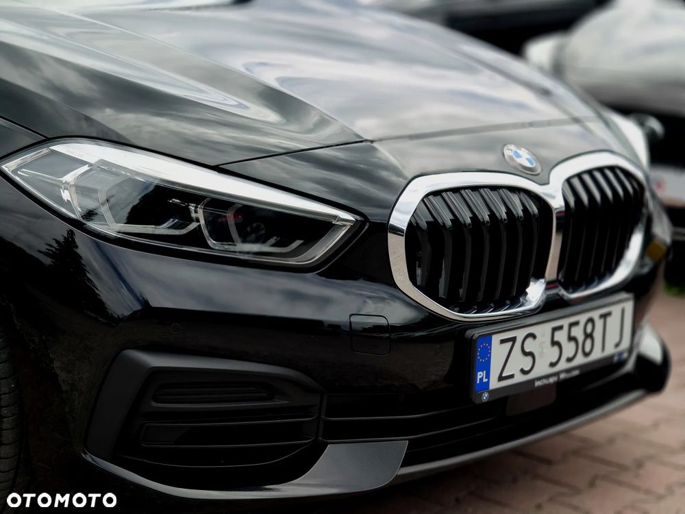 BMW Seria 1 118i - 5