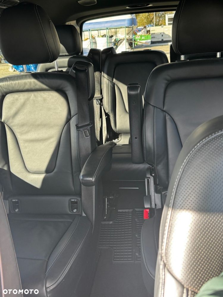 Mercedes-Benz Klasa V 300 d Avantgarde 9G-Tronic (d³ugi) - 5