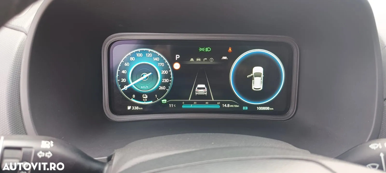 Hyundai KONA - 17