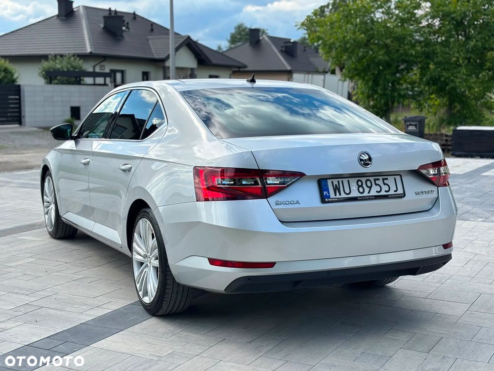 Skoda Superb 2.0 TDI Style - 10