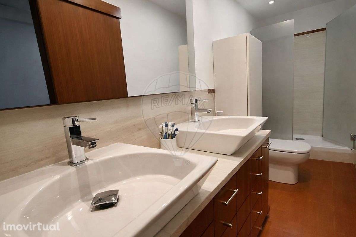 Moradia T4 para venda - Grande imagem: 4/14