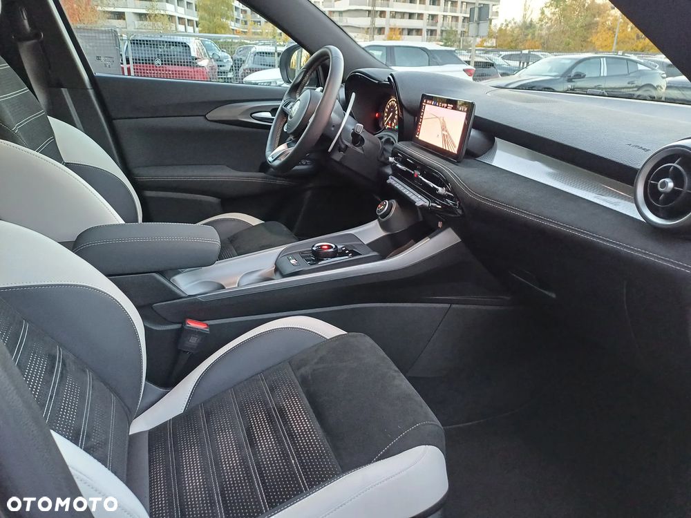 Alfa Romeo Tonale 1.5 T4 GSE mHEV Sport Speciale DCT - 14