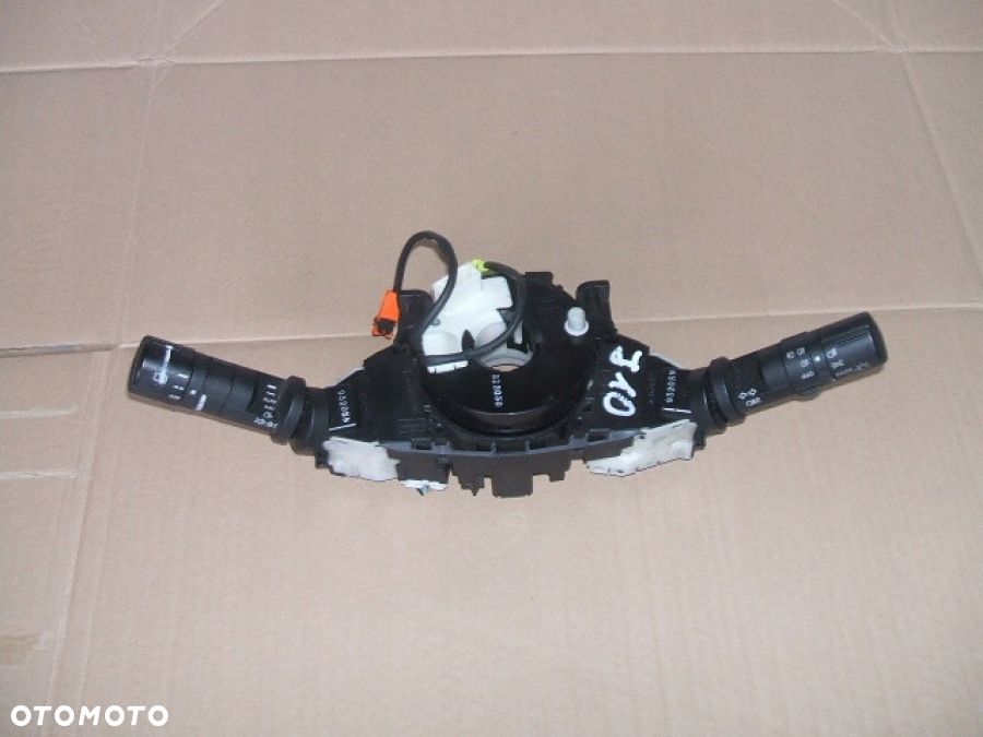 NISSAN QASHQAI J10 lift PRZEŁĄCZNIK ŚWIATEŁ WYCIERACZEK KIERUNKOWSKAZÓW - 5
