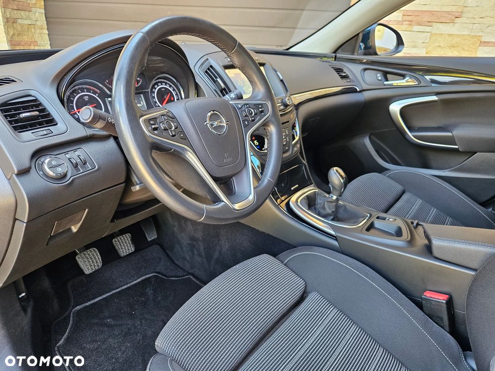 Opel Insignia 1.6 T Cosmo S&S EU6 - 19