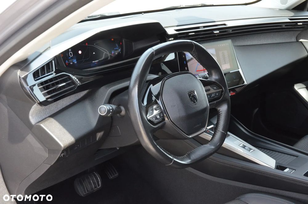 Peugeot 308 BlueHDi 130 EAT8 Allure - 25