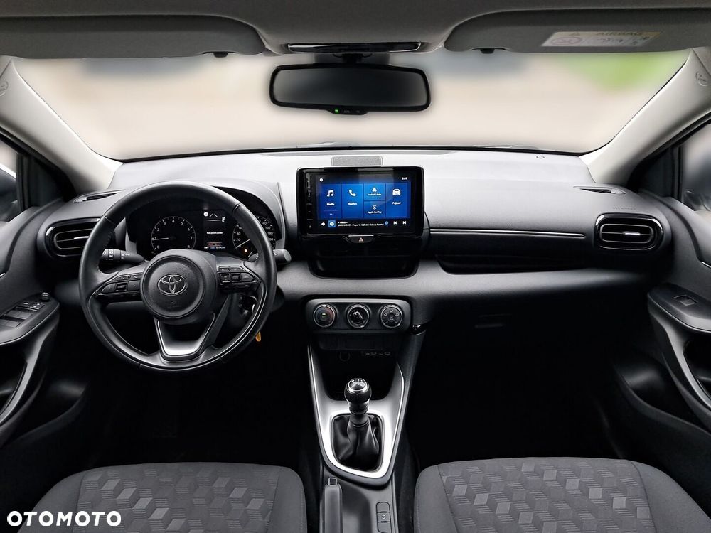 Toyota Yaris 1.5 Comfort - 7