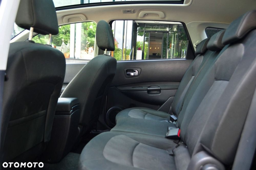Nissan Qashqai+2 2.0 Acenta - 12