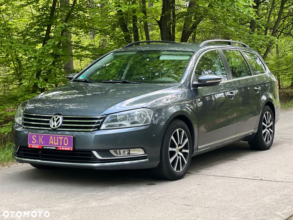Volkswagen Passat 1.8 TSI Exclusive - 1