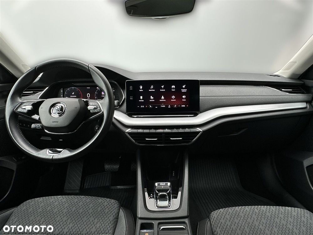 Skoda Octavia 2.0 TDI 4x4 Style DSG - 8