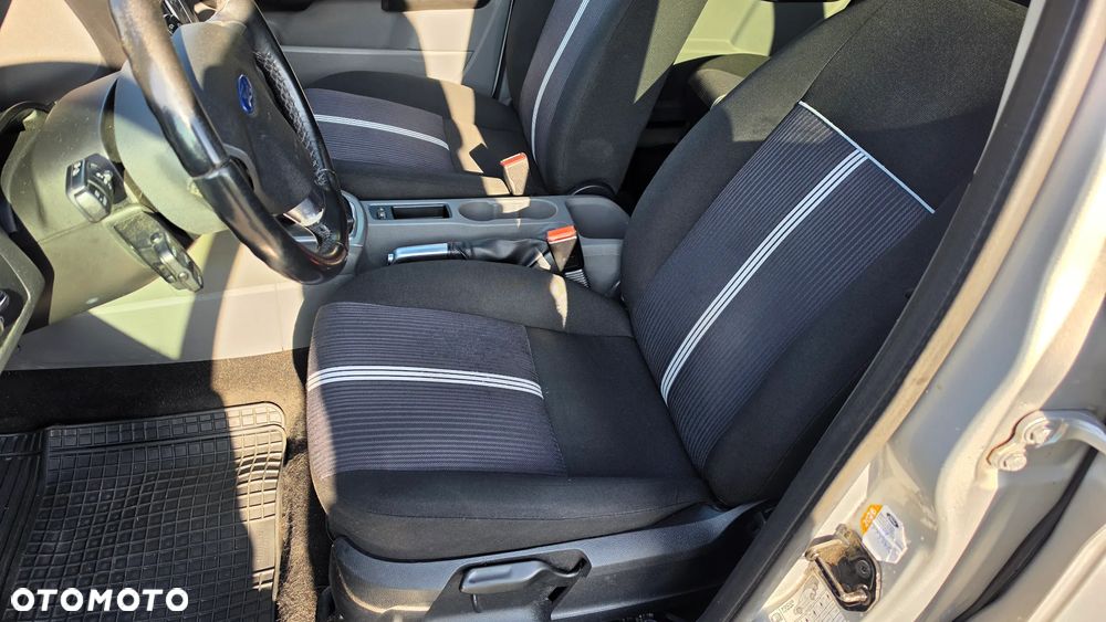 Ford Focus 1.6 Ambiente - 15