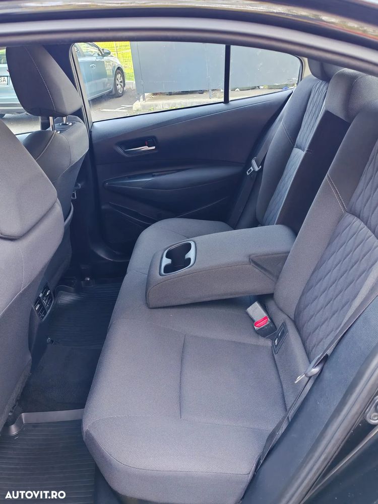 Toyota Corolla 1.8 HSD Eco - 16