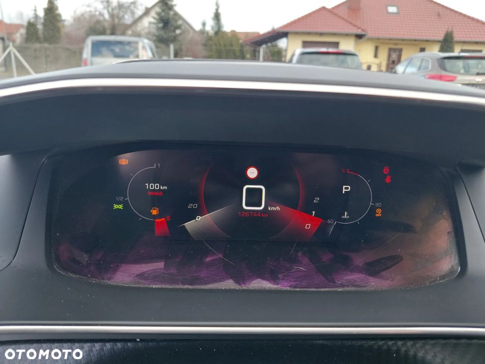 Peugeot 2008 1.5 BlueHDi GT Pack S&S EAT8 - 14