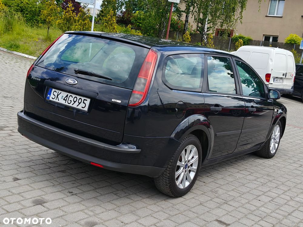 Ford Focus 1.8 TDCi Titanium - 12