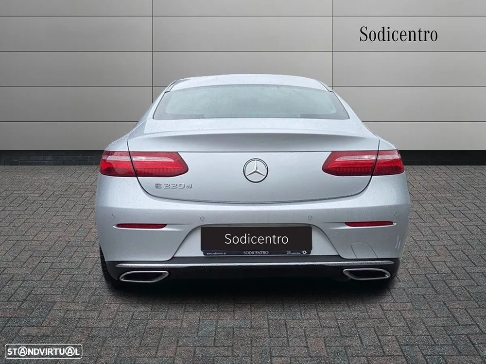 Mercedes-Benz E 220 d Aut. - 8