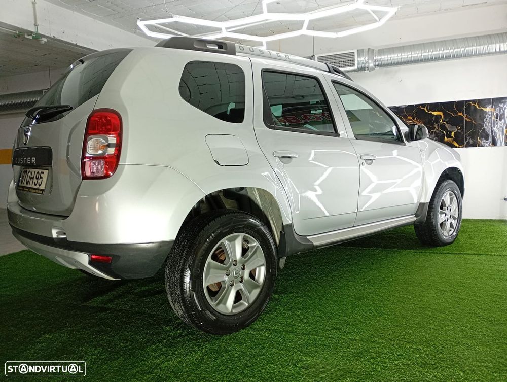 Dacia Duster 1.5 dCi SL Urban Explorer - 29