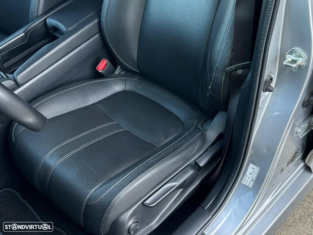 Honda Civic 1.0 i-VTEC Turbo CVT Elegance - 27