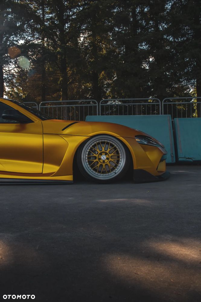 Toyota Supra 3.0 Turbo - 4