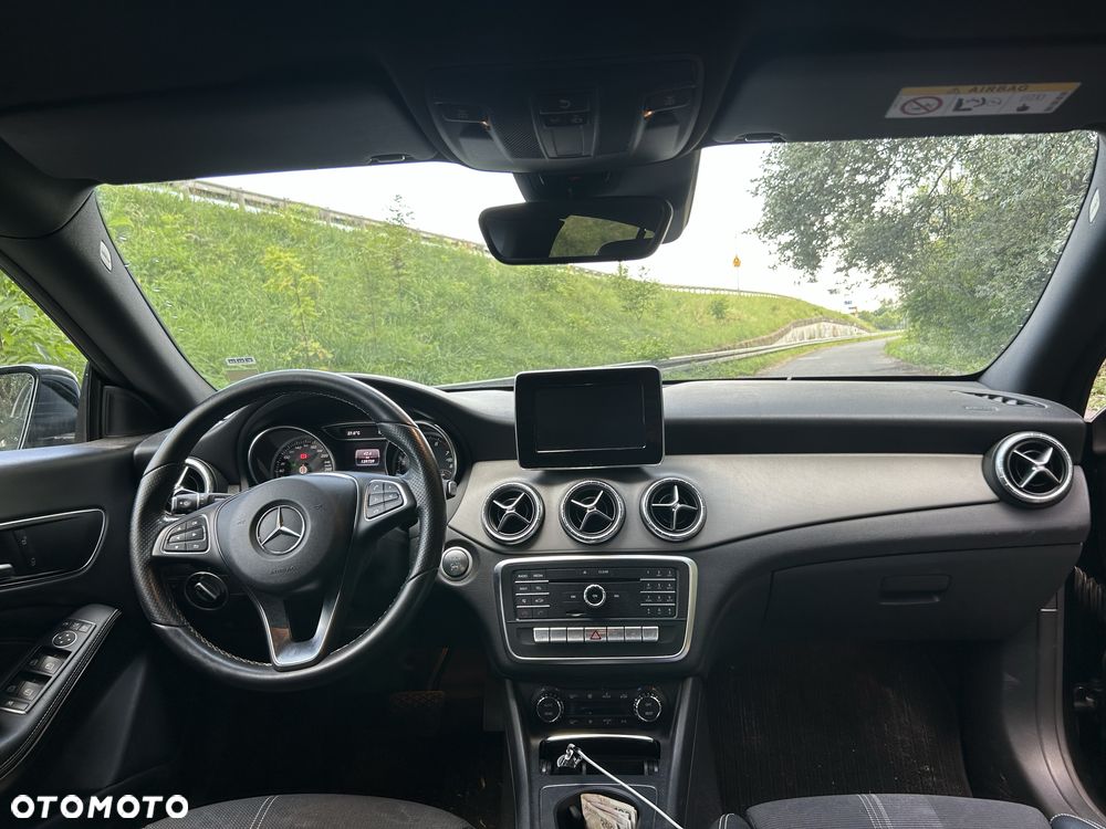 Mercedes-Benz CLA - 7