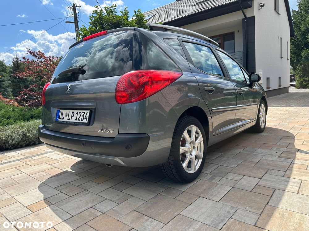 Peugeot 207 120 Automatik Premium - 26