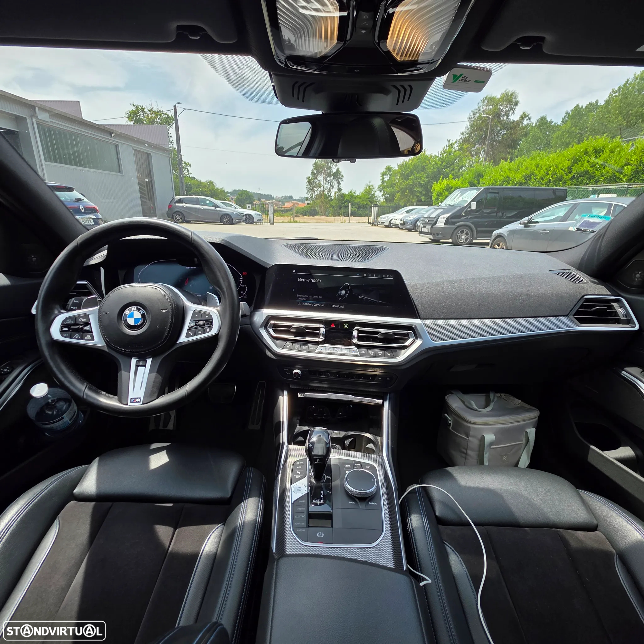 BMW 330 e Pack Desportivo M Pro Auto - 10