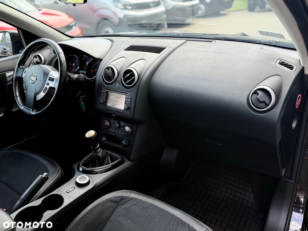 Nissan Qashqai - 32
