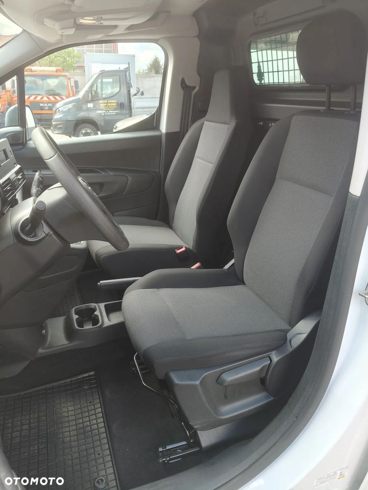 Opel Combo - 16