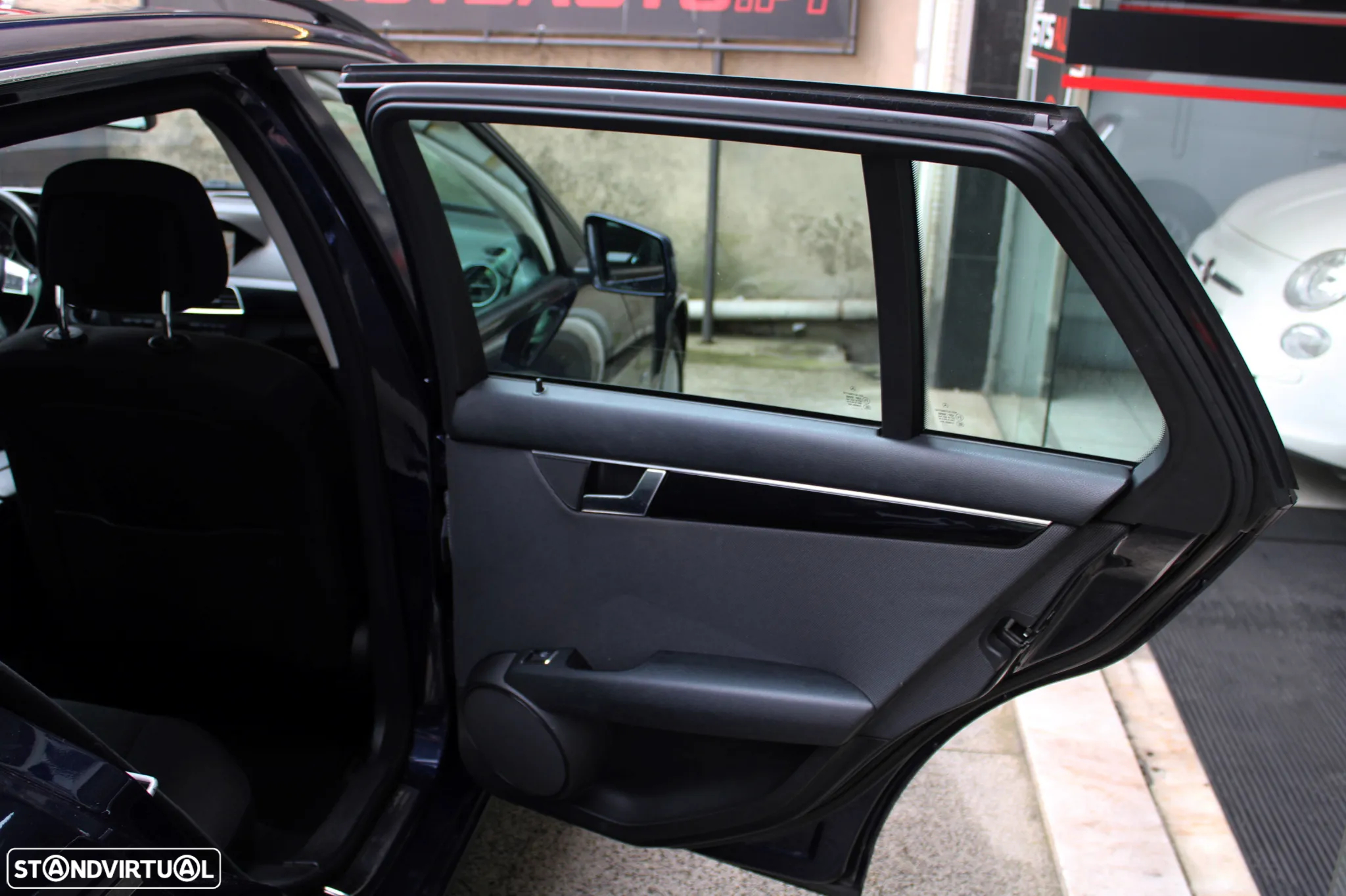 Mercedes-Benz C 200 CDi Classic BlueEfficiency - 25