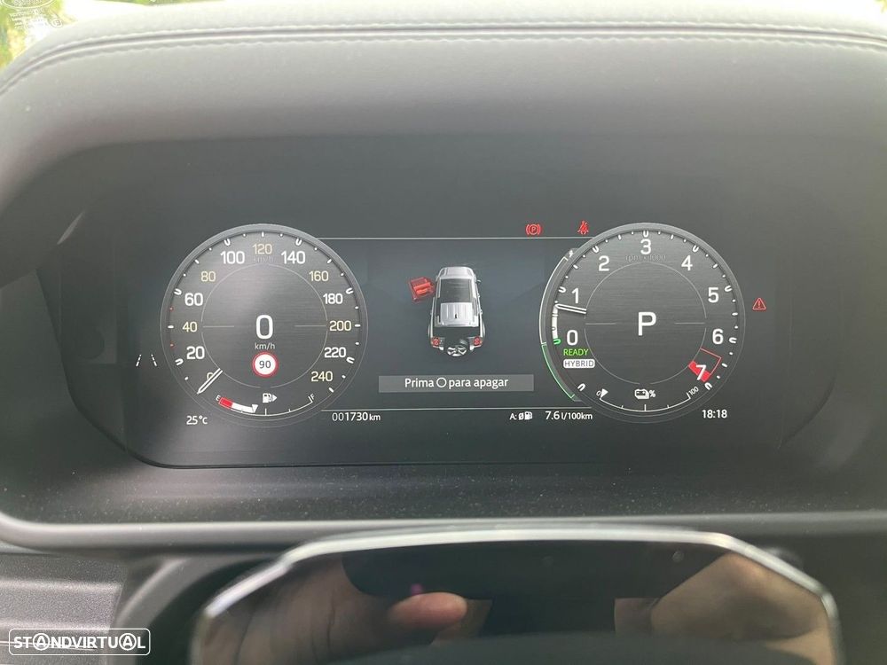Land Rover Defender 2.0 P300e 110 AWD X-Dynamic SE - 18