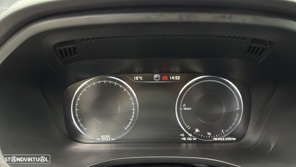 Volvo XC 60 2.0 T8 PHEV R-Design AWD - 31