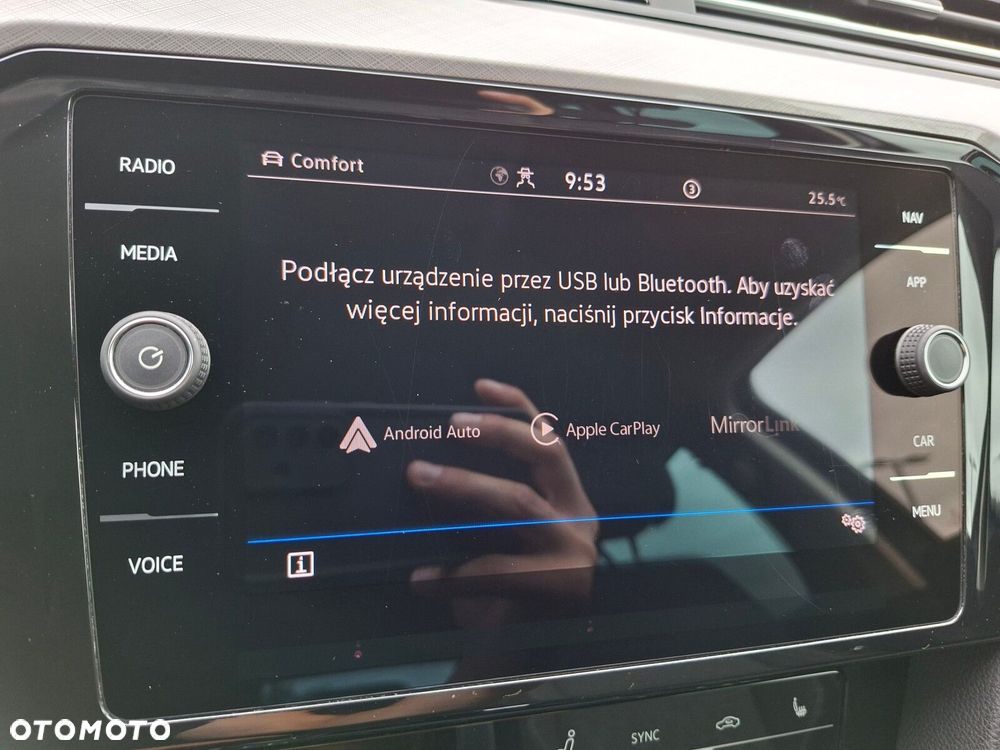 Volkswagen Passat - 24
