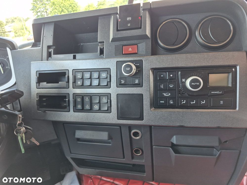 Renault T460 - 3