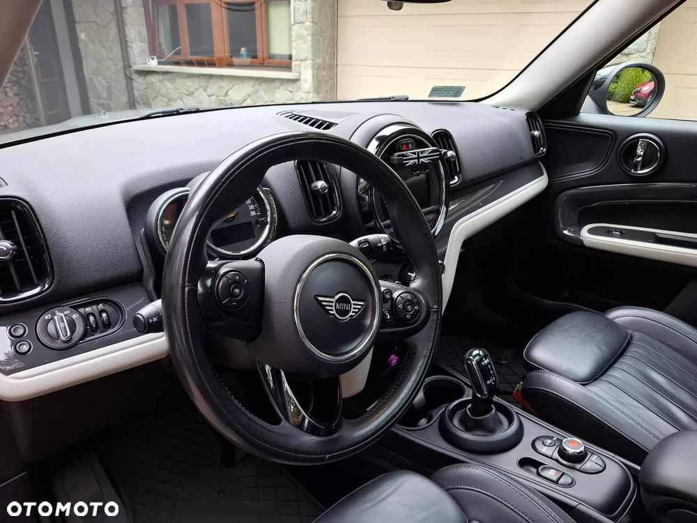 MINI Countryman - 8