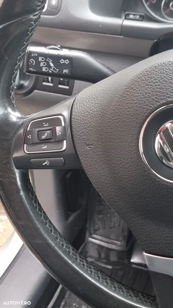 Volkswagen Touran 2.0 TDI DSG Comfortline - 18