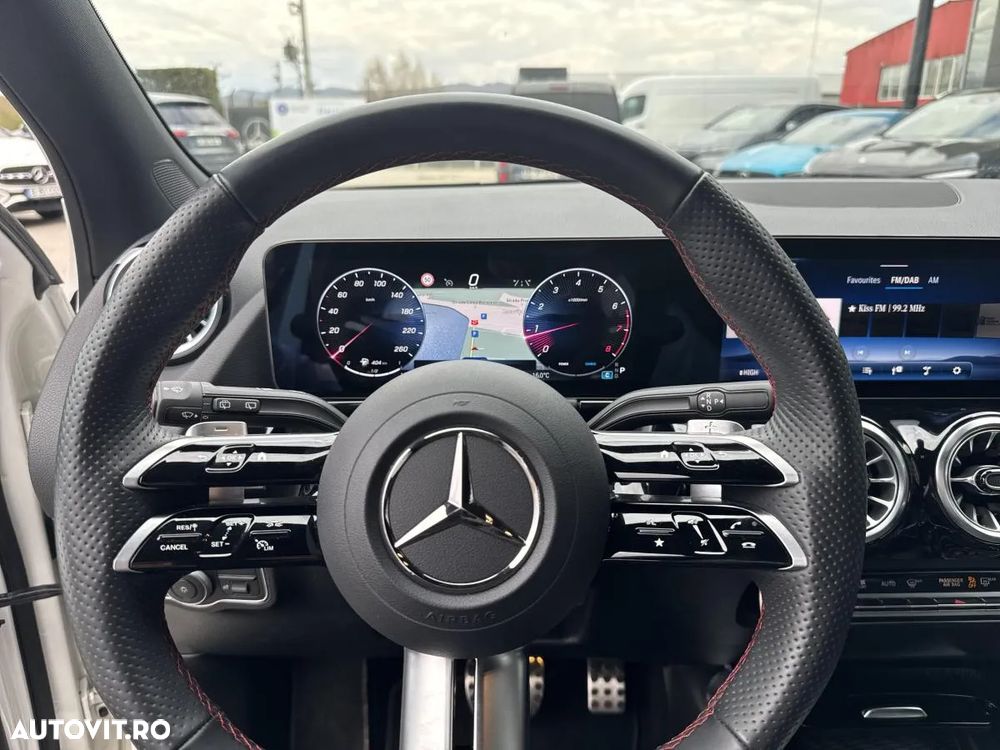 Mercedes-Benz GLA 220 4MATIC MHEV Aut. - 10