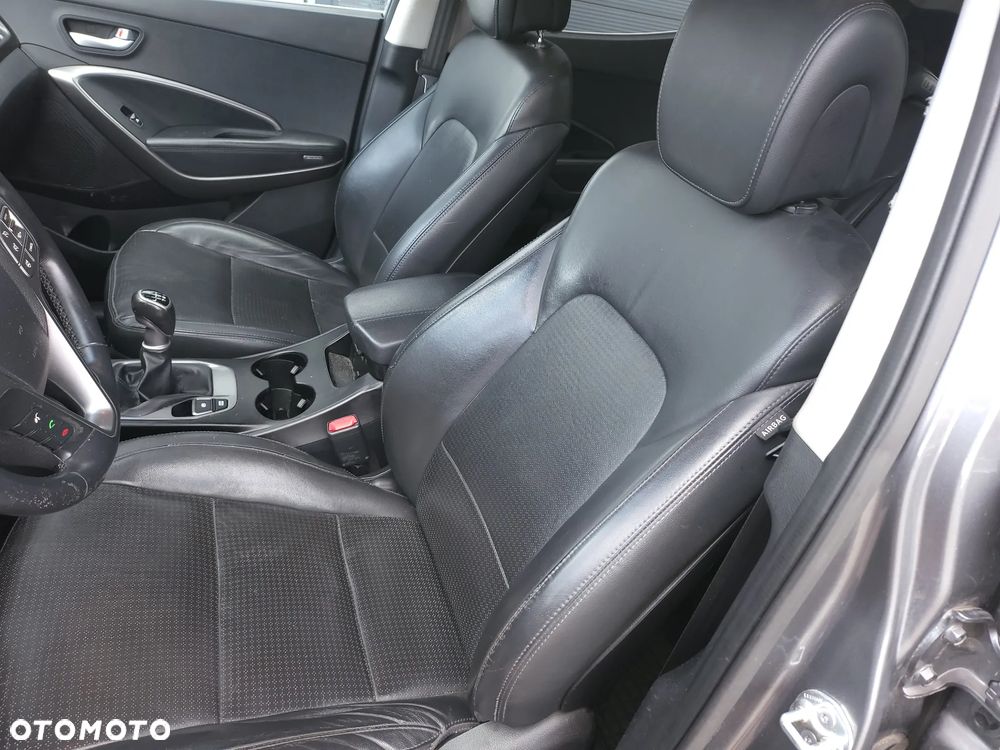 Hyundai Santa Fe 2.0 CRDi Premium - 7