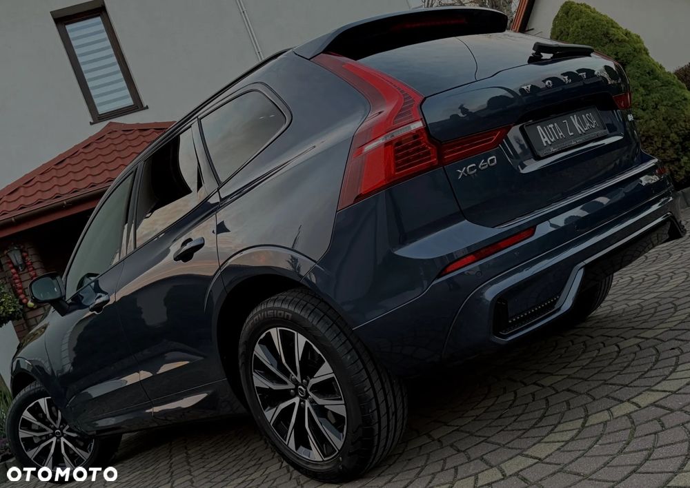 Volvo XC 60 B4 D Geartronic RDesign - 12