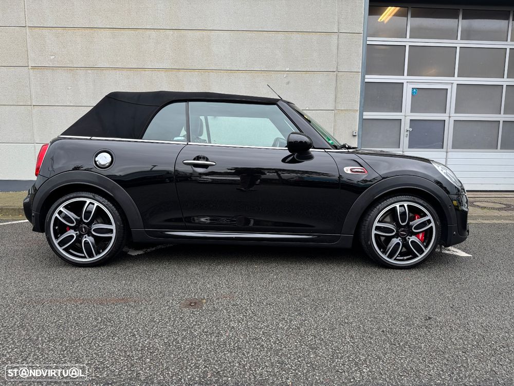 MINI Cabrio John Cooper Works Auto Desportiva - 18