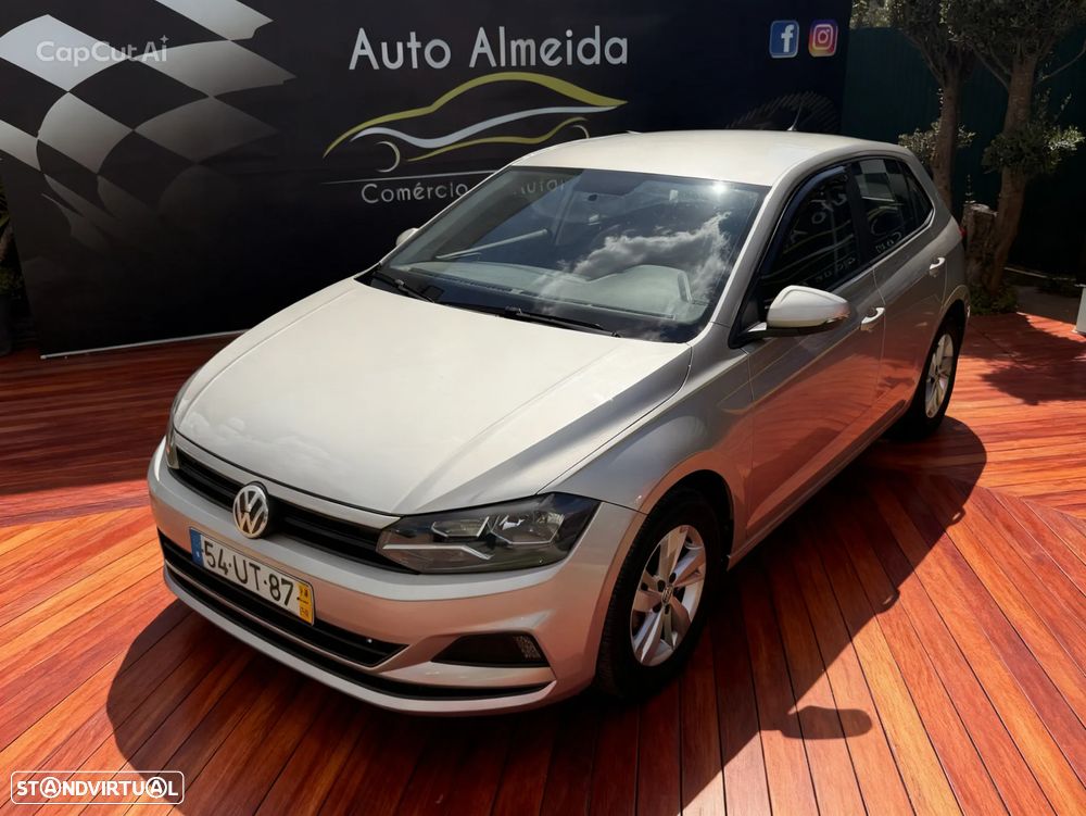 VW Polo 1.0 Confortline - 2