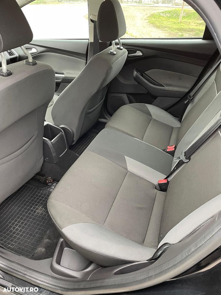 Ford Focus - 3
